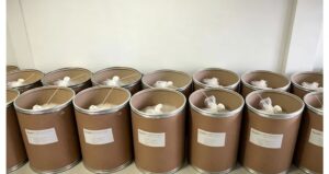 Alpha-Arbutin bulk packaging paper drums, factory stable stock, cosmetic raw material export wholesale supply